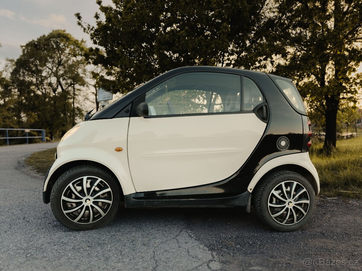 Smart Fortwo, 0,8 CDi 30 Kw, 2004, 143 100 km - 3