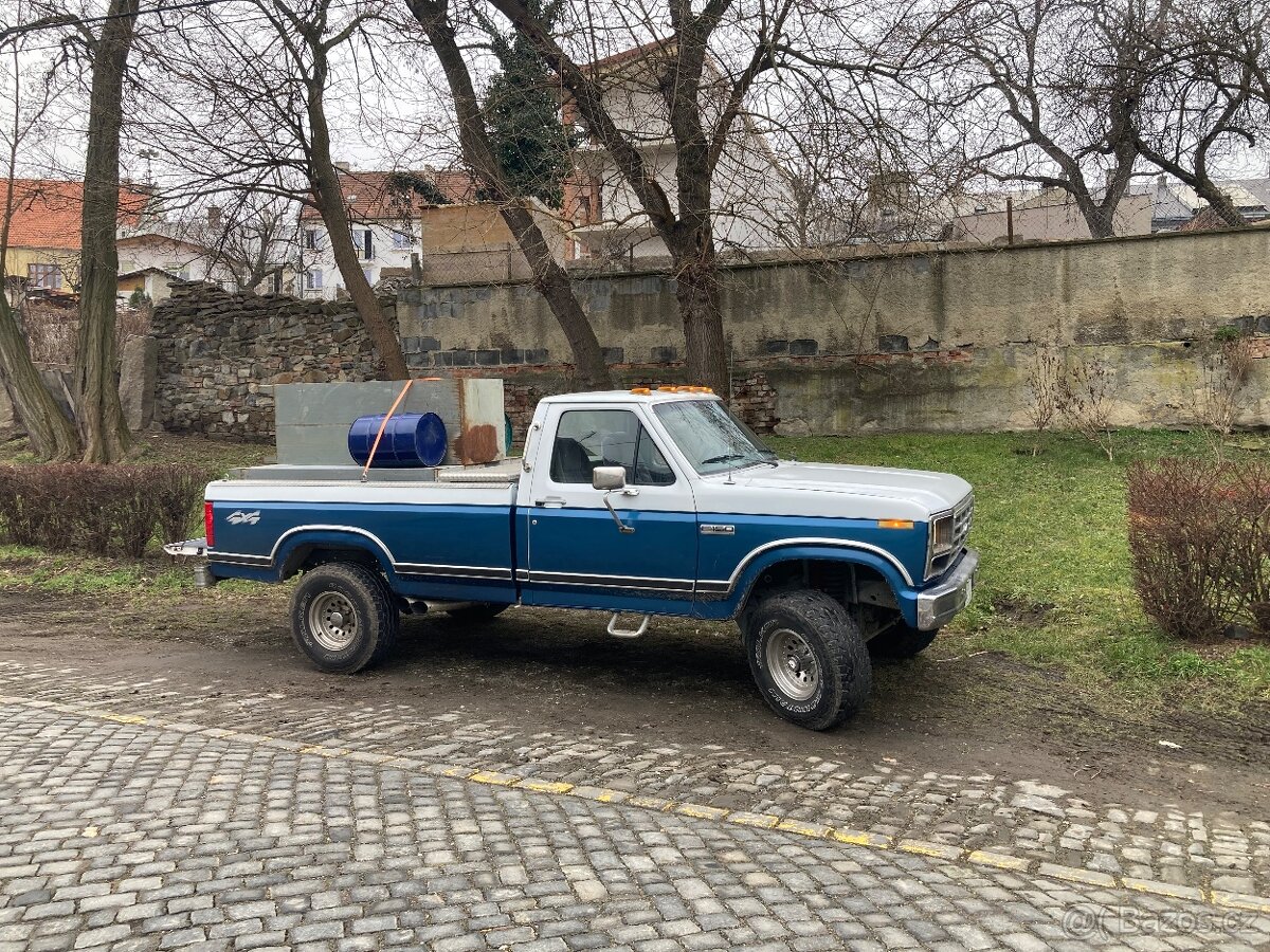 Ford F-150 4x4 5.0l 1986