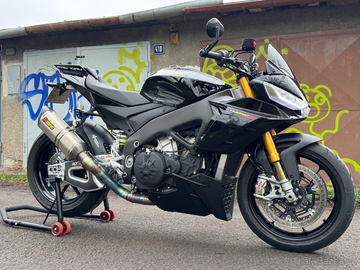 Aprilia Tuono V4 1100 Factory - 3
