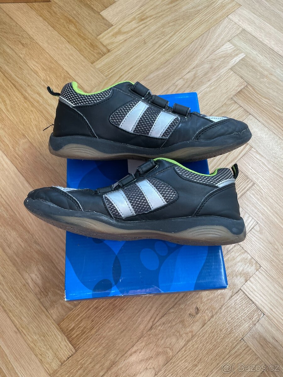 Dětské sálovky boty na tělocvik Lico vel. 37 - 3