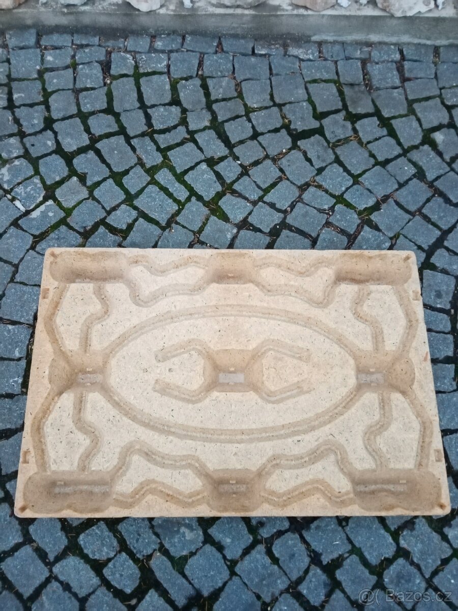 Lisovaná dřevěná paleta 120 x 80 cm - 3