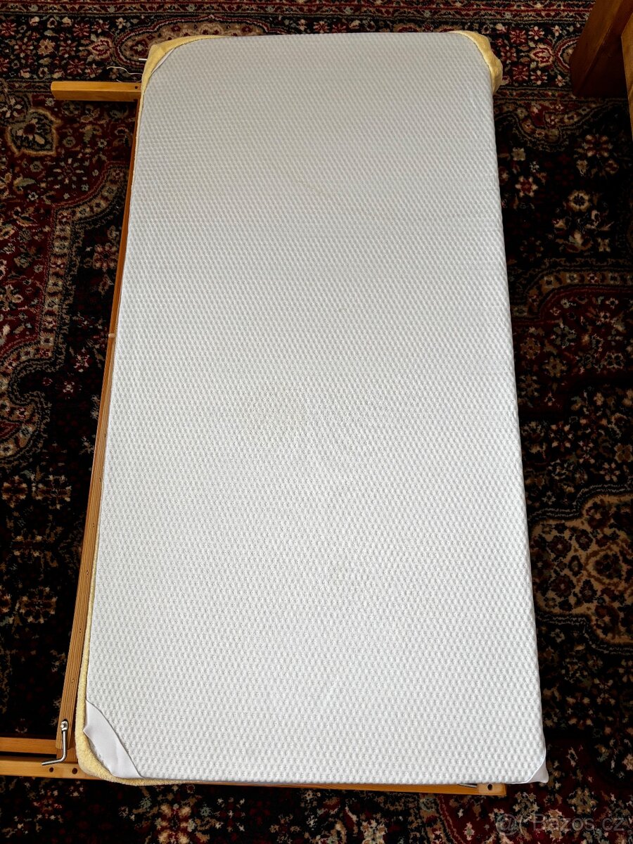Postylka vcetne matrace - 3