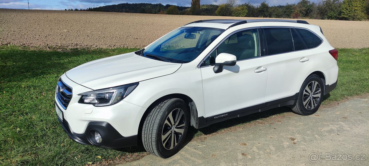 Subaru outback 2,5i - 3