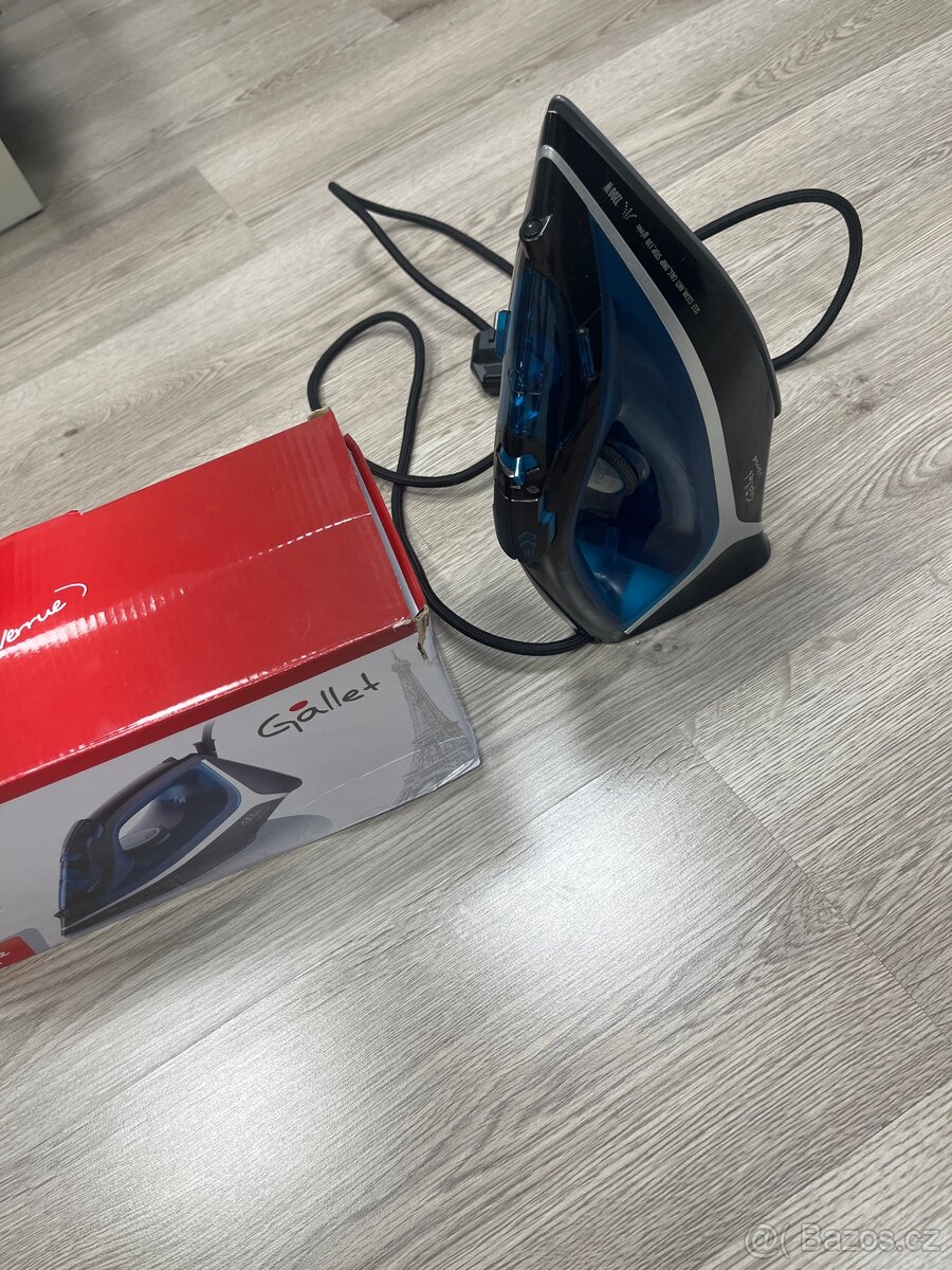 Žehlička Gallet far 807 - 3