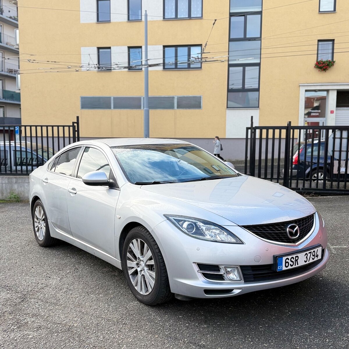 Mazda 6 • 2.0 114 kW • LPG • 2010 • 263 000 km • Hatchback - 3
