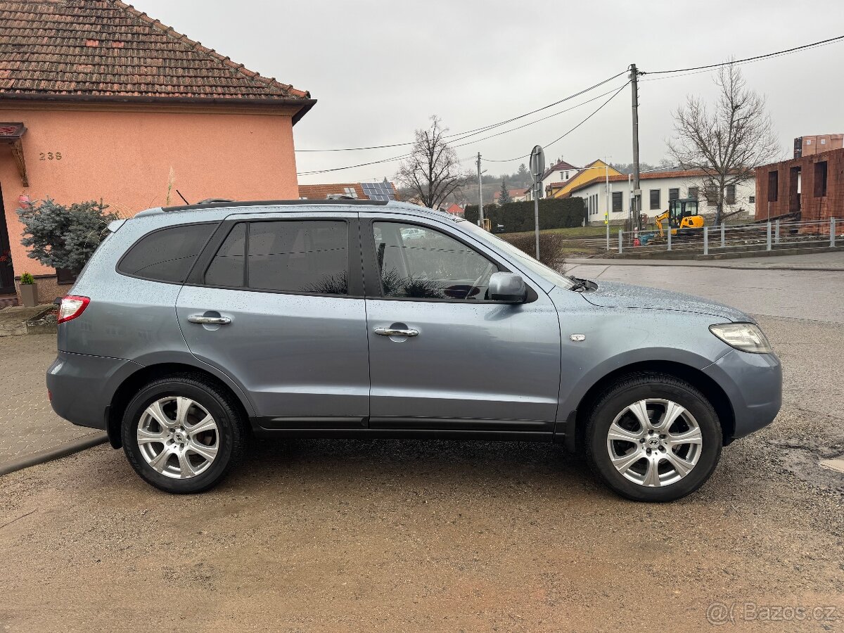 Hyundai SantaFe - 3