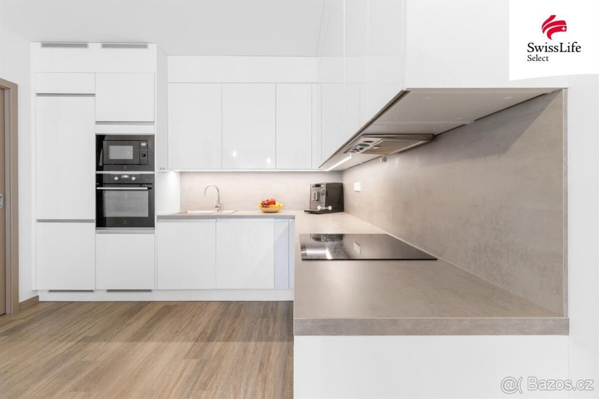 Prodej bytu 3+kk 66 m2 Štrossova, Pardubice - 3