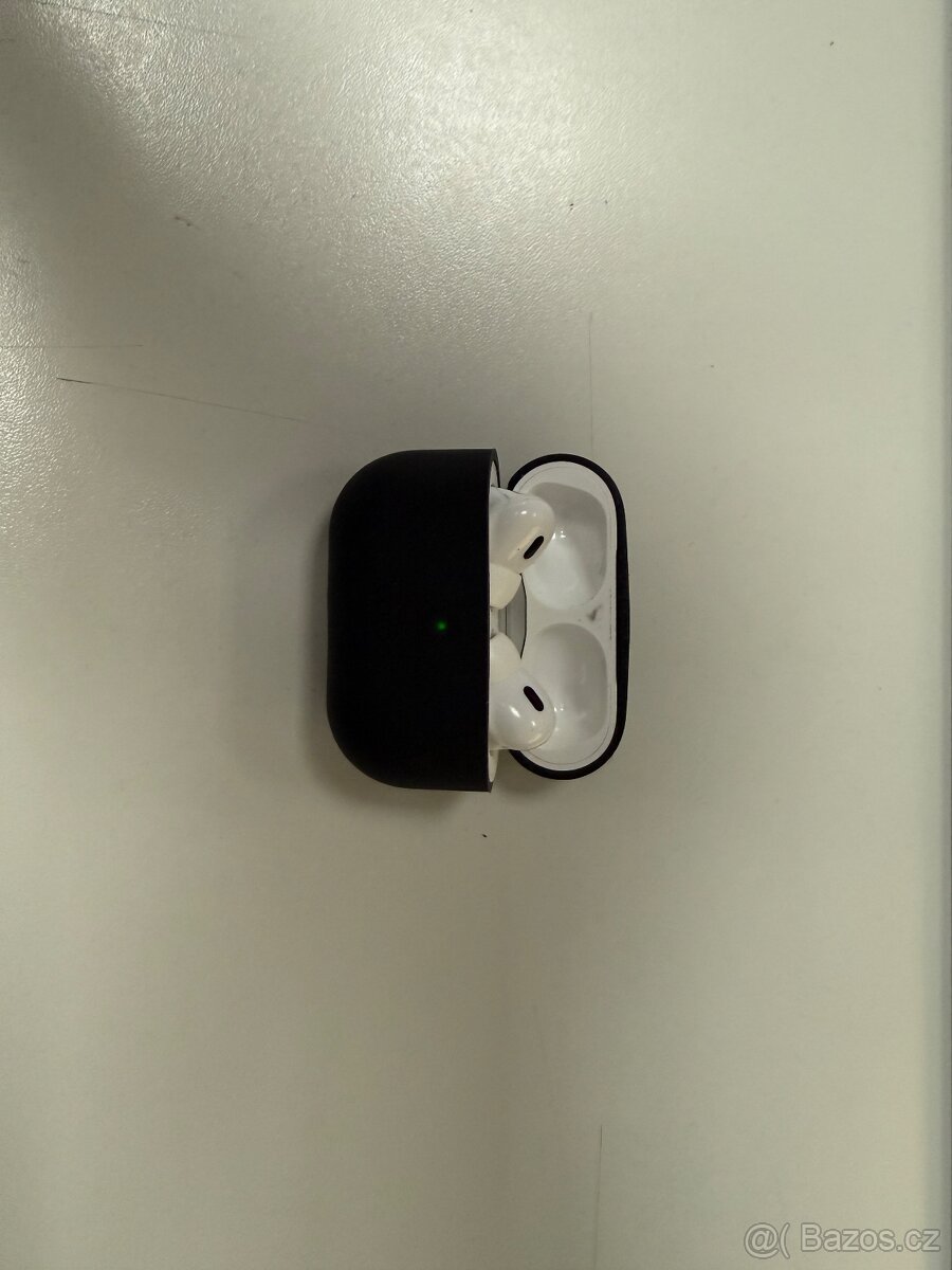 Apple AirPods Pro 2 - 3