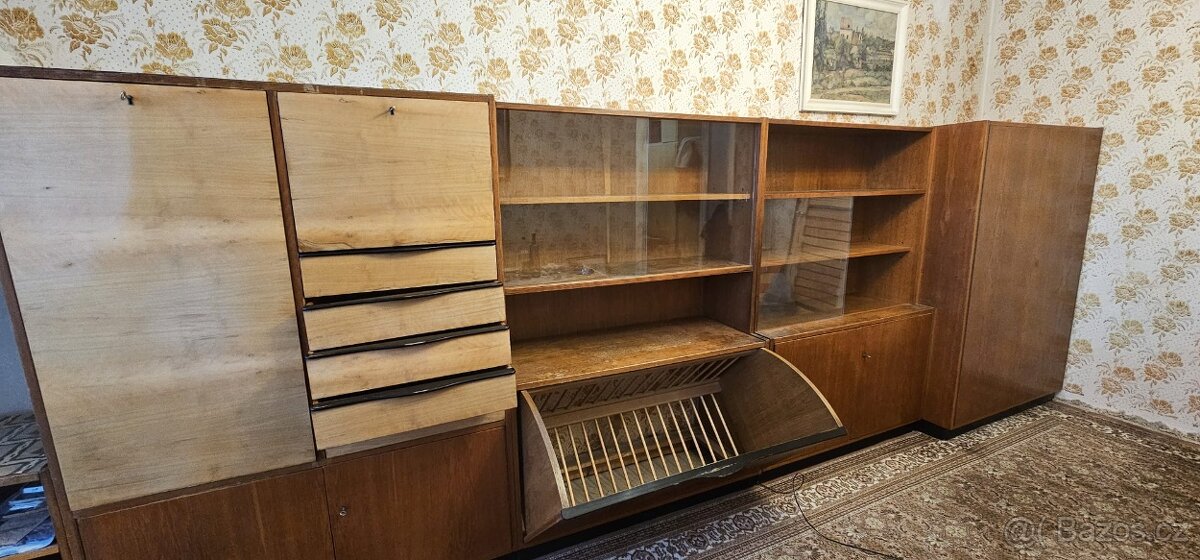 Obývací stěna 60. - 70. léta 20.st. - 3