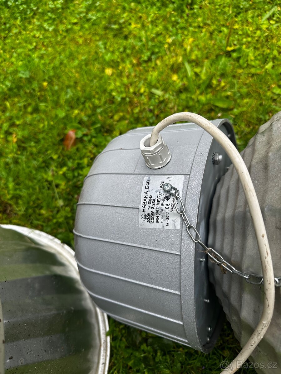 Lampa průmyslová závěsná - 3