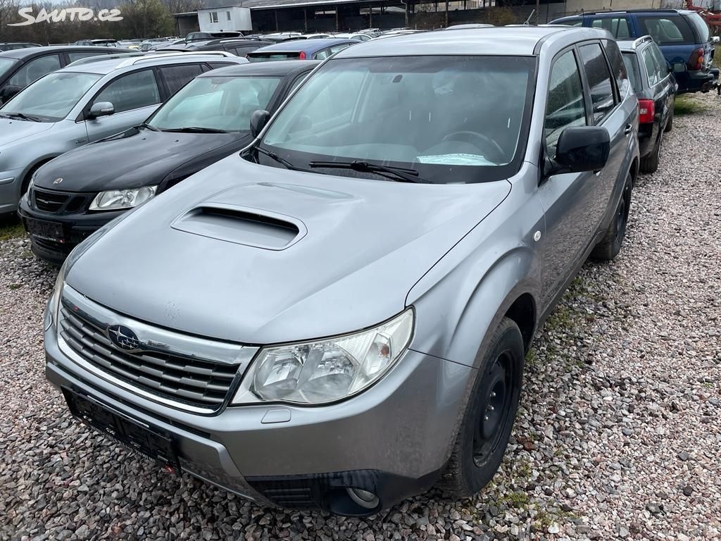 Subaru Forester 2.0 TD AWD 108kw - 3