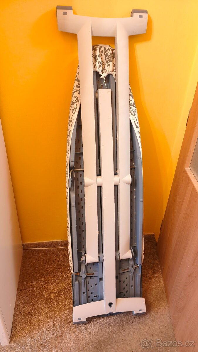 Žehlící prkno Keter - 3