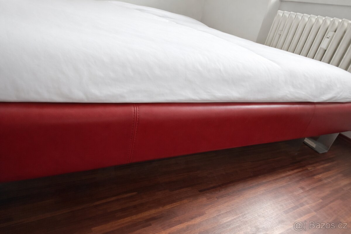 Čalouněná Manželská postel 180x200 - 3