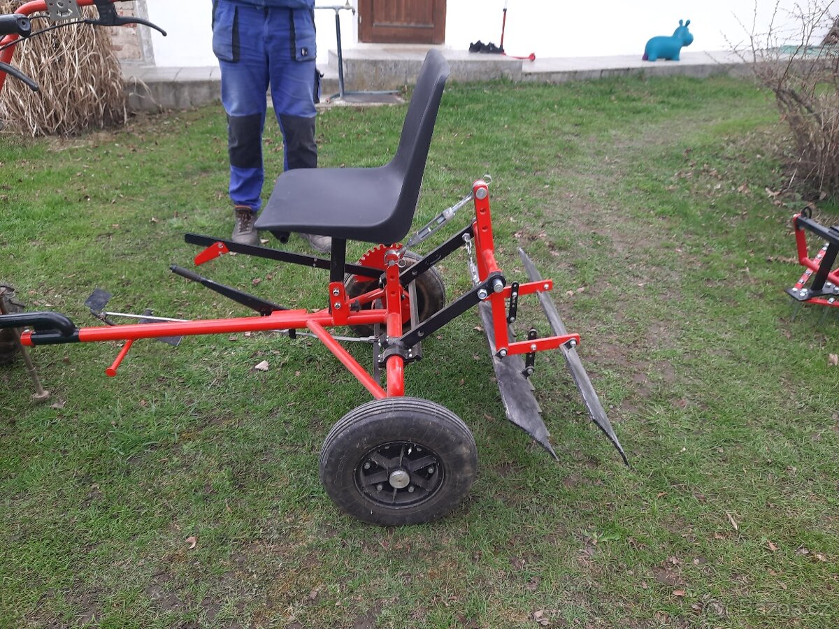 vozík za traktor - 3