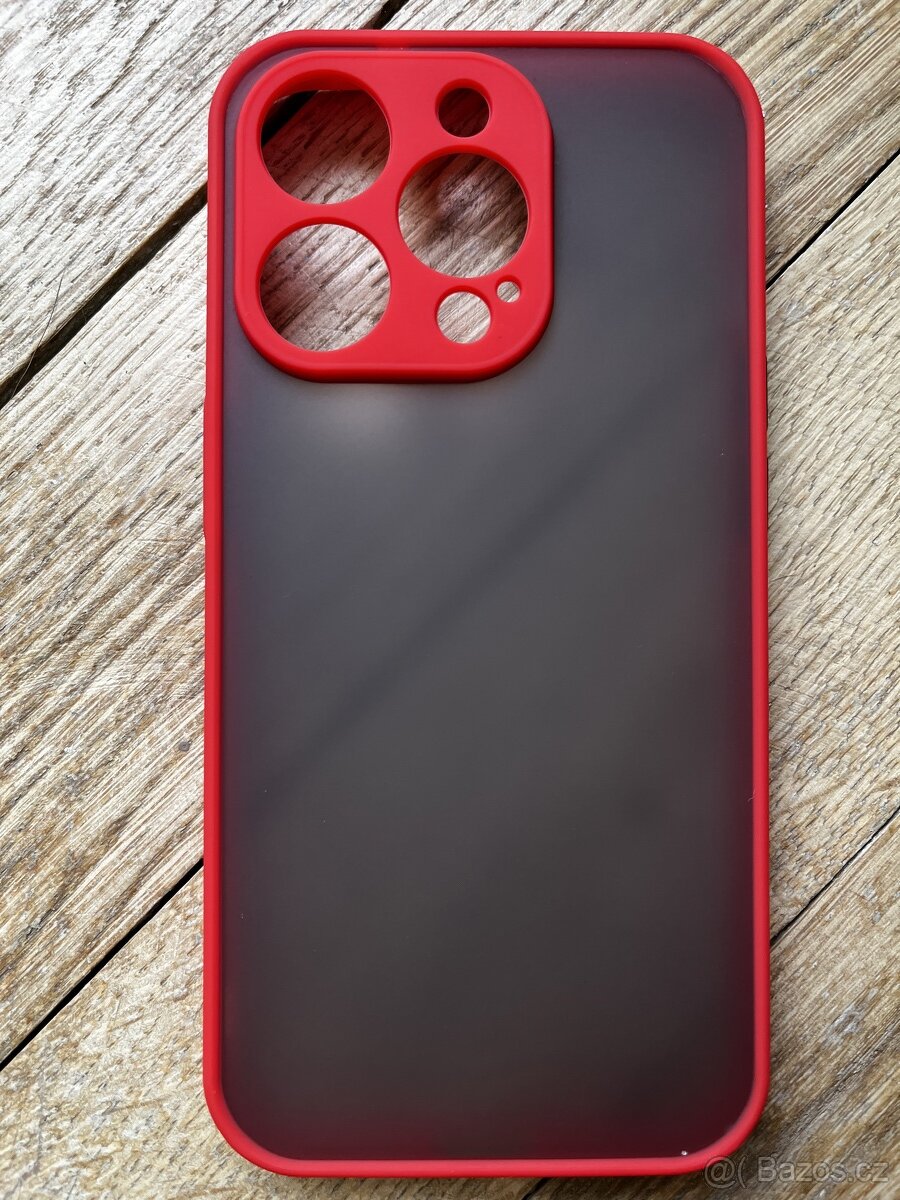 kryt na Apple iPhone 15Pro - 3