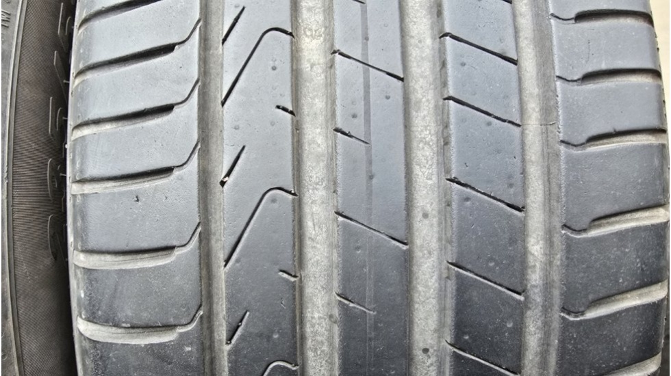 Letní pneu 235/55/19 Pirelli - 3