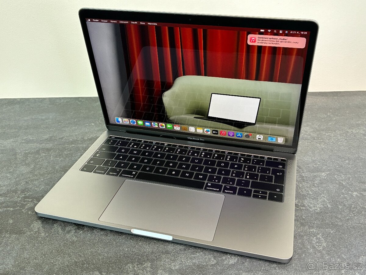 MacBook Pro 13'' 2017 / i5 / 8GB / 256GB SSD - DPH - 3