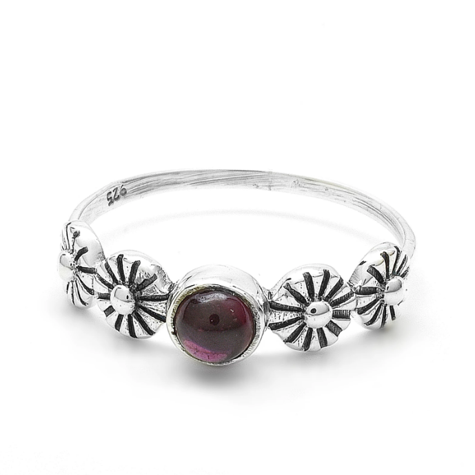 Stříbrný prsten s pravým granátem - 3