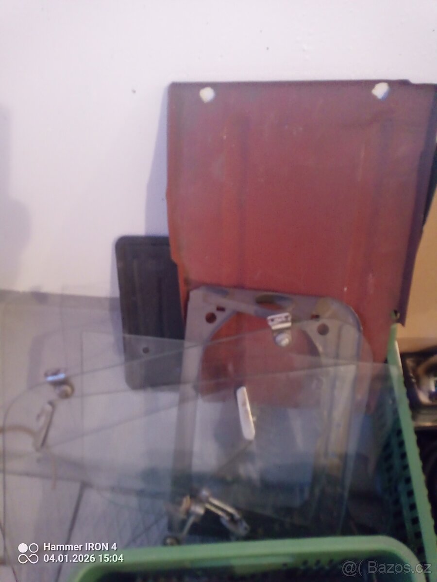 Auto Škoda veterán díly - 3