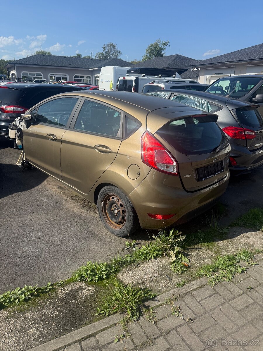 Ford Fiesta 2x - 3