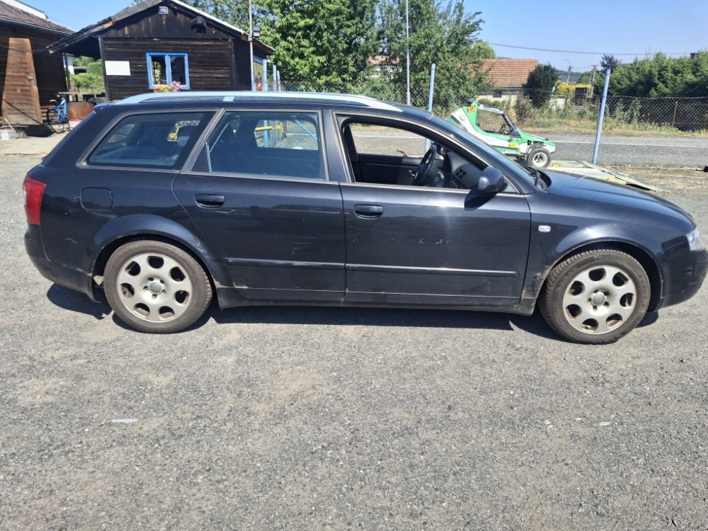 Audi A4 Avant 2,5 TDi Quattro - 3