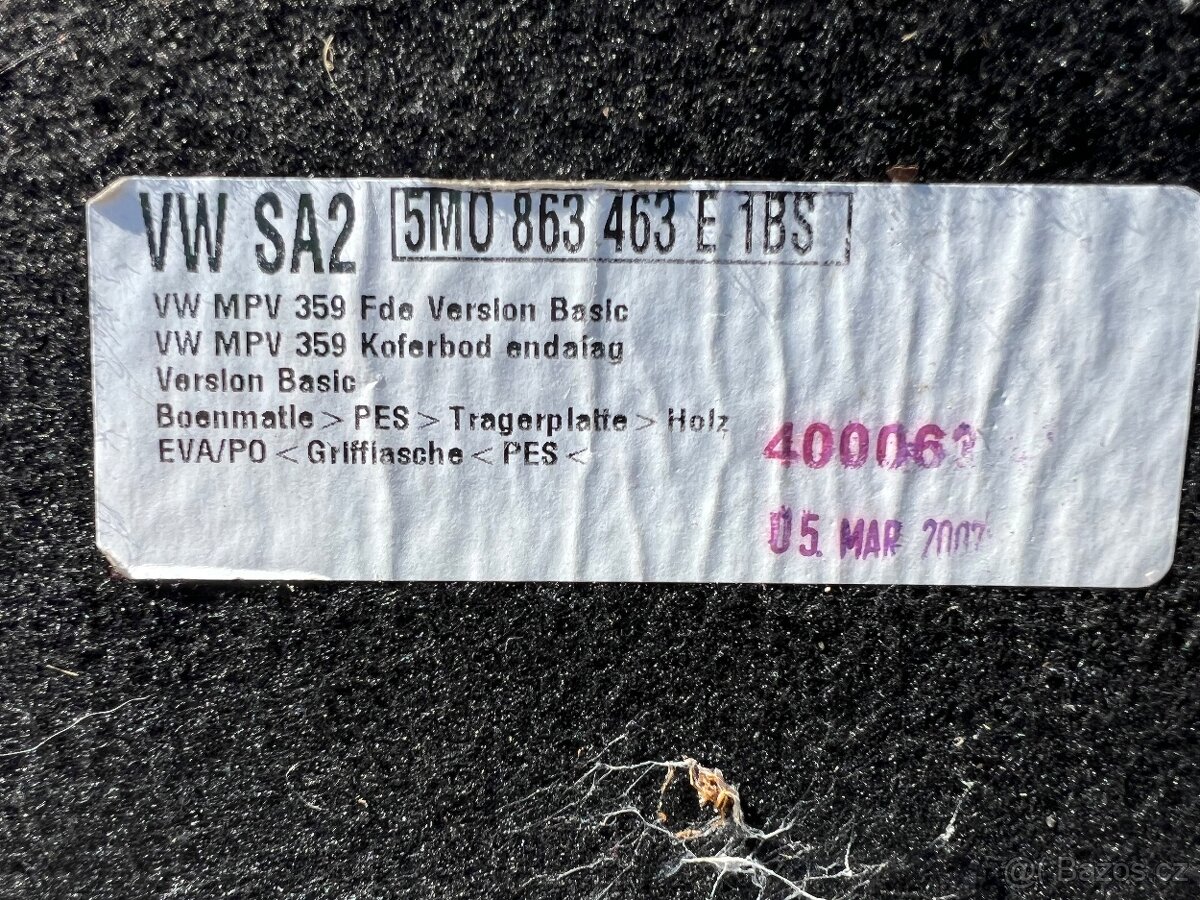 plato zavazadlového prostoru VW Golf V plus - 3