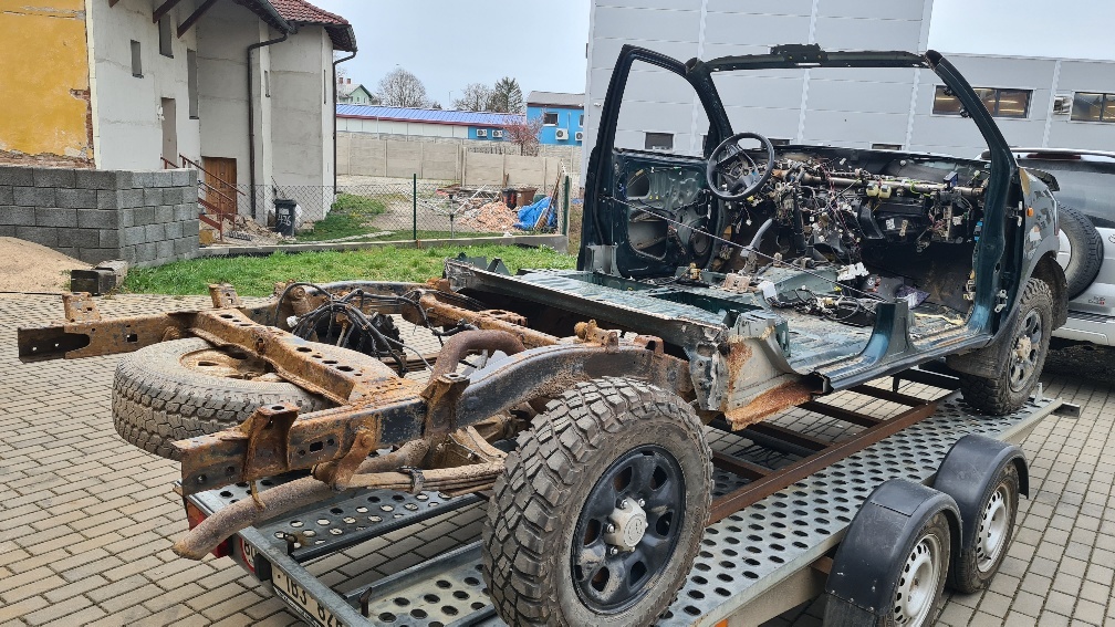 Toyota Hilux 2,5 2013