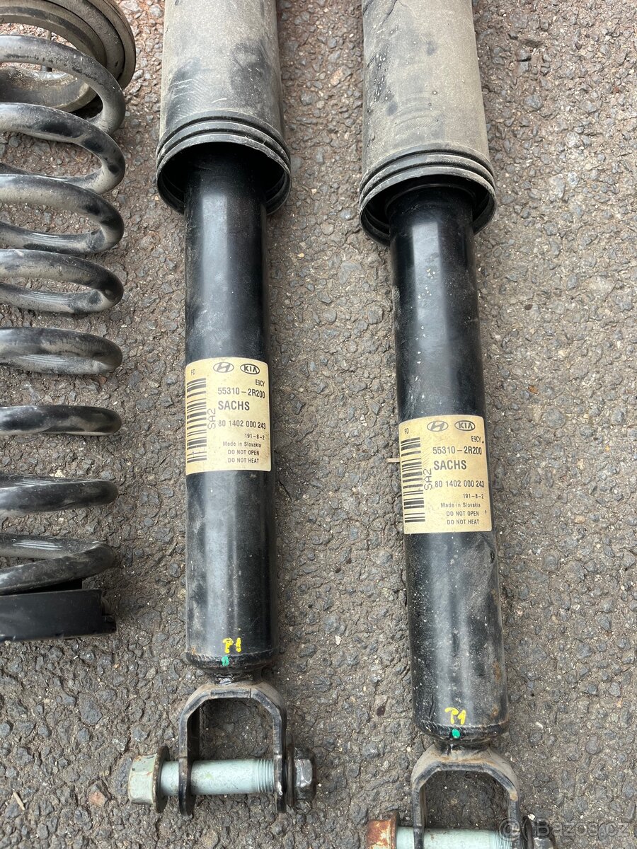 Zadní tlumič, pružina pérování Hyundai i30 (FD) - 3