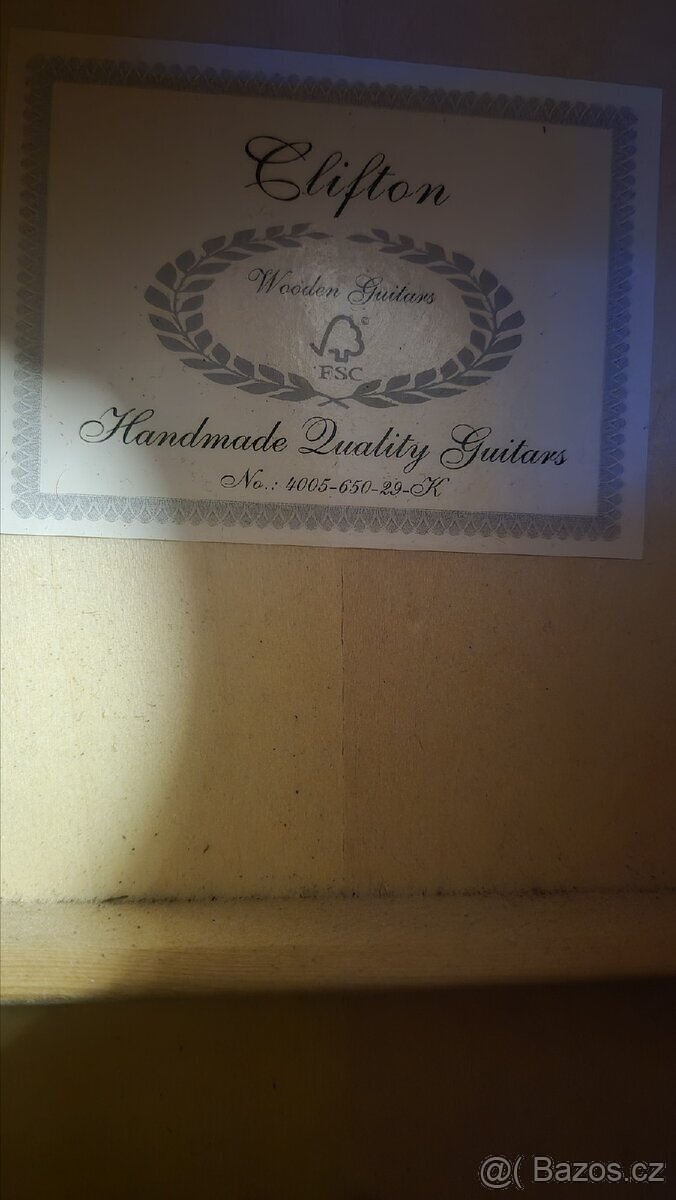 Akustická kytara ( španělka ) - 3
