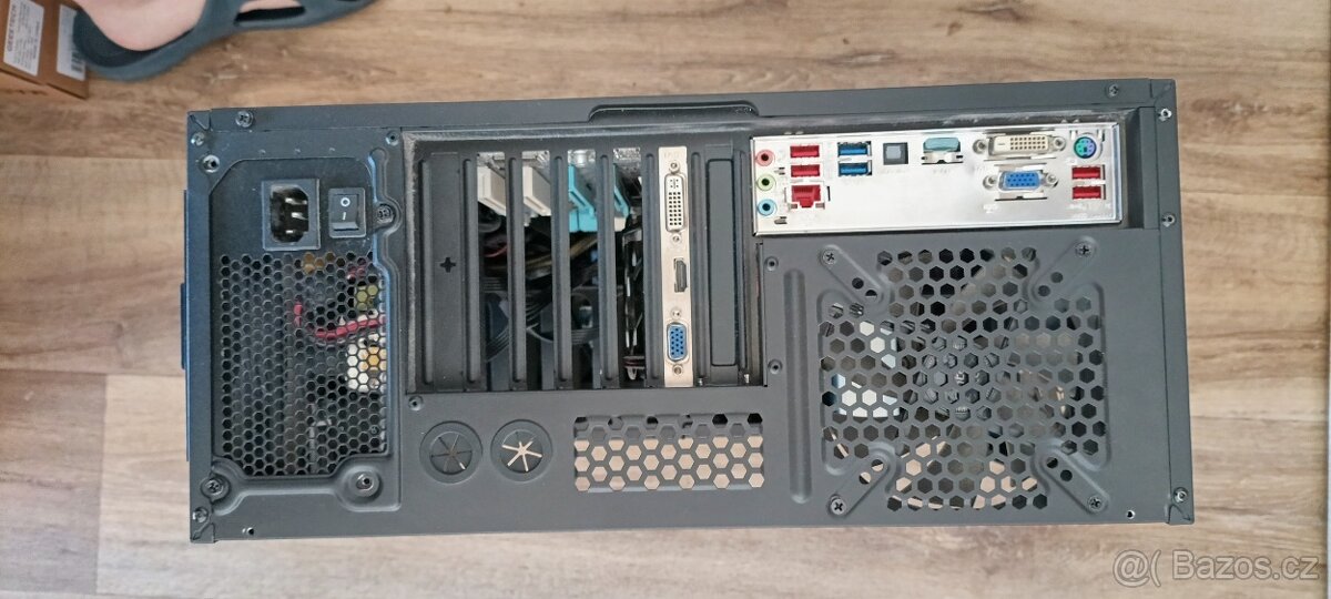 PC i5 2400, 16gb ram, Z68A-D3H-B3 - 3