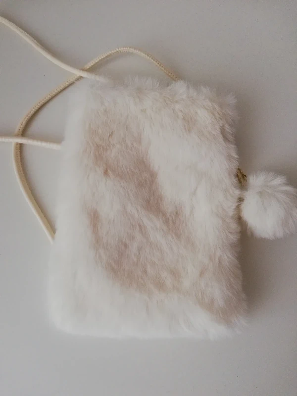 Plyšová kabelka - 3