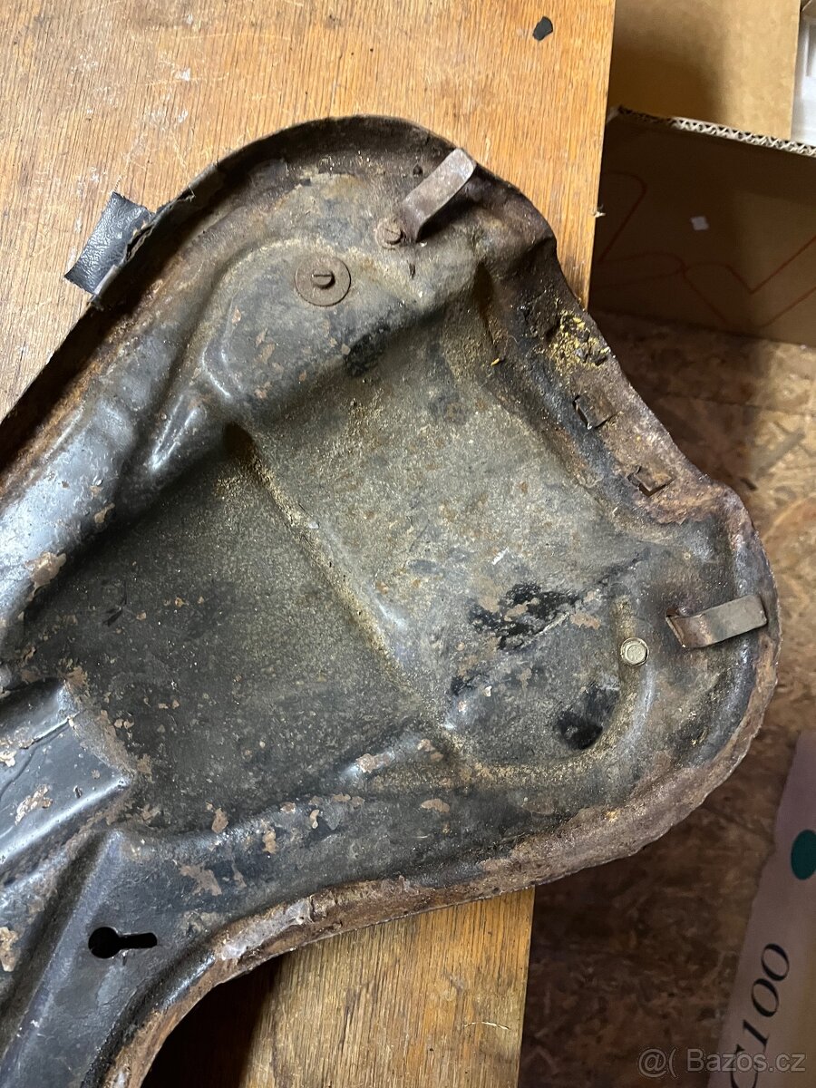 Plech sedla kytara Jawa/čz - 3