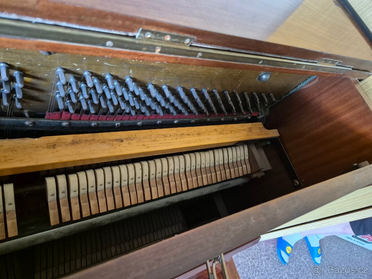 Pianino zn. Štich Prague - 3