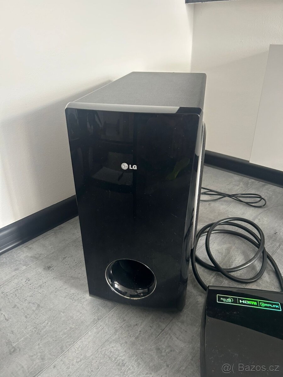 Domácí kino LG - 3