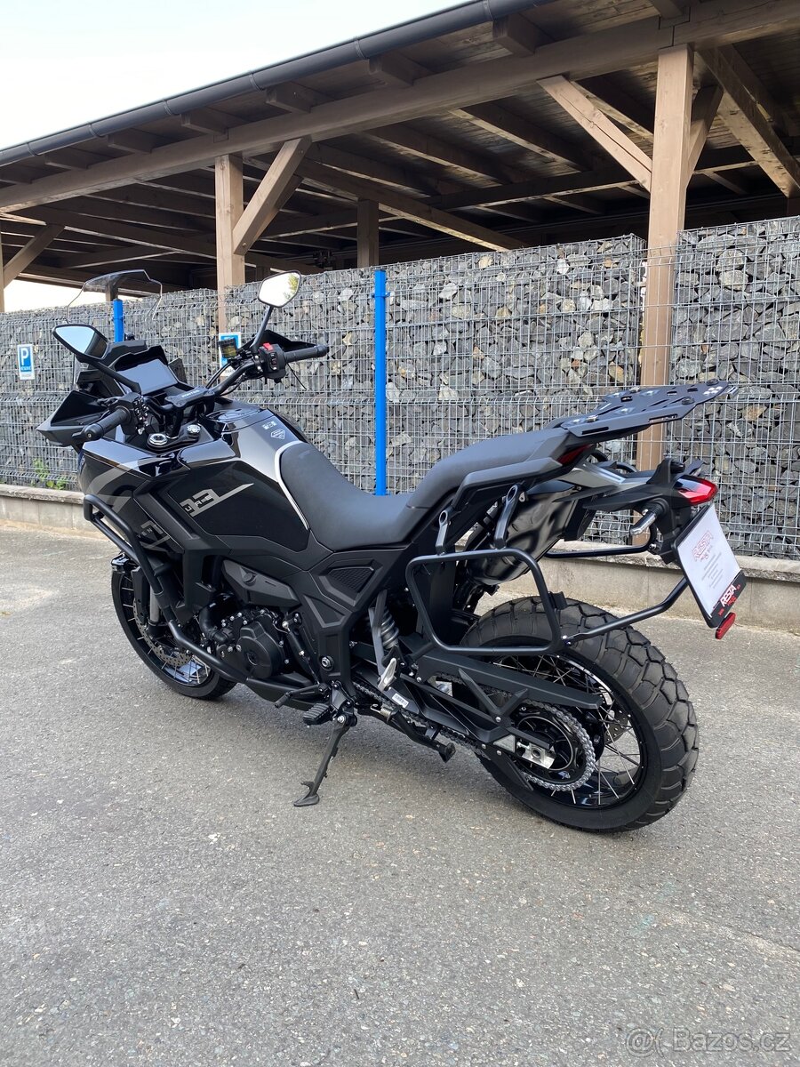 Zontes 703 Frontier černá - 3