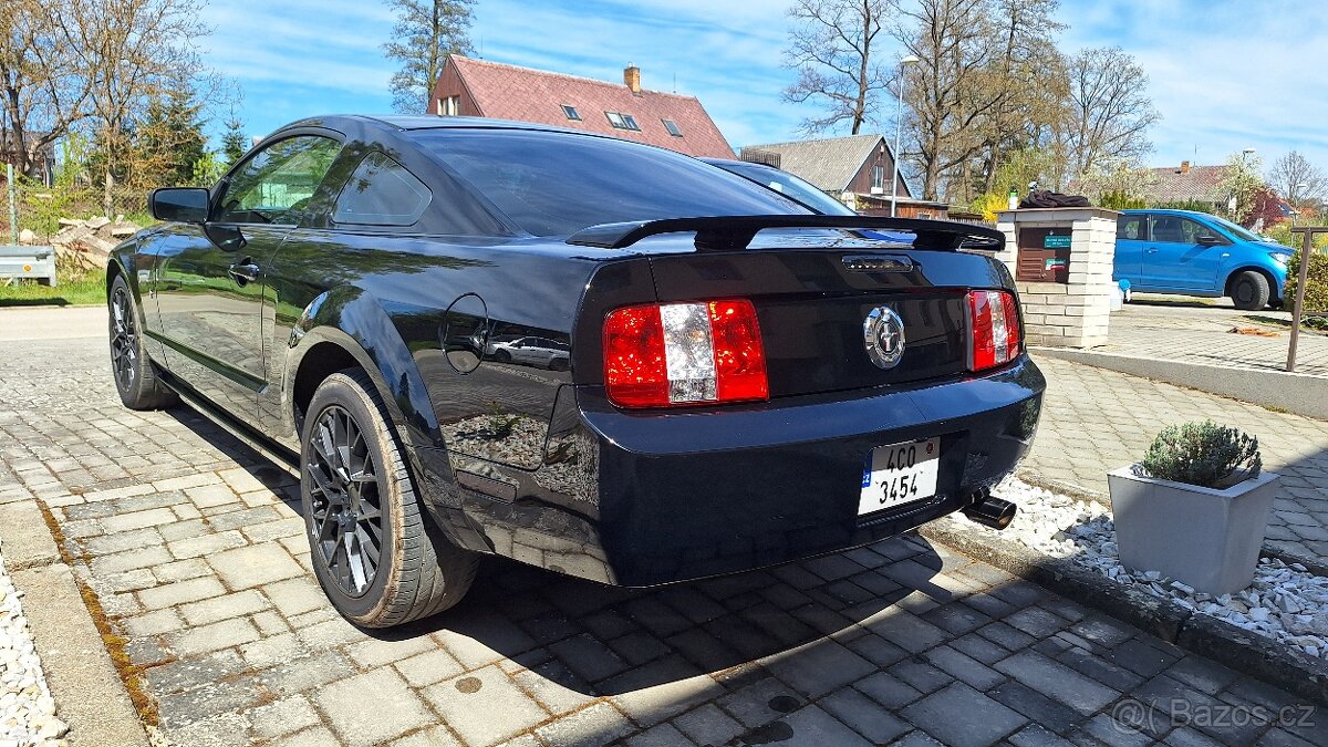 Ford Mustang 2008 V6 4.0l - 3