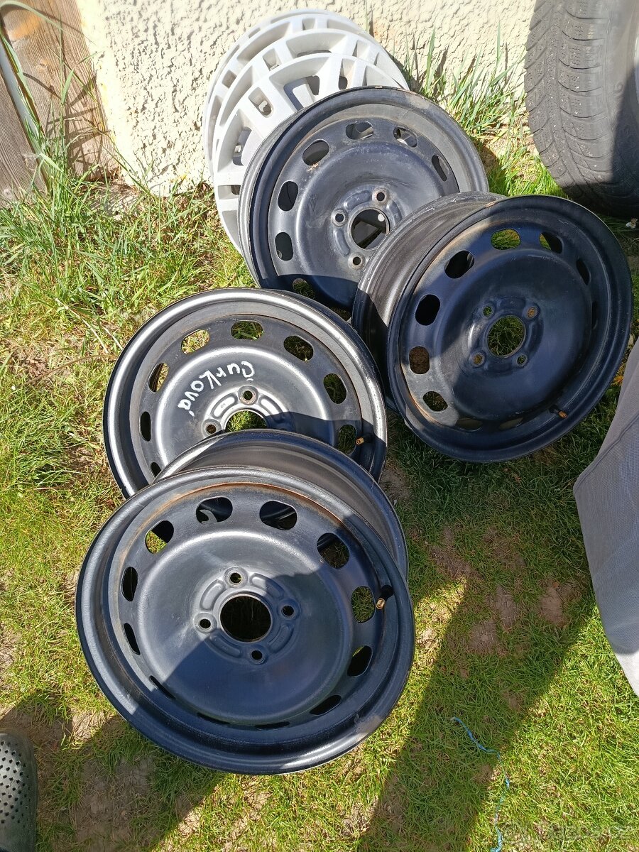 Prodám disky Ford fusion - 3