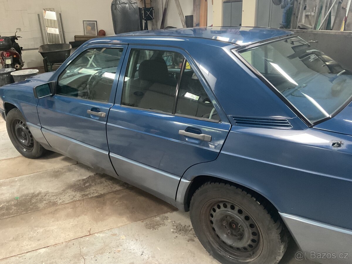 Mercedes Benz 190 E 2.0 - 3