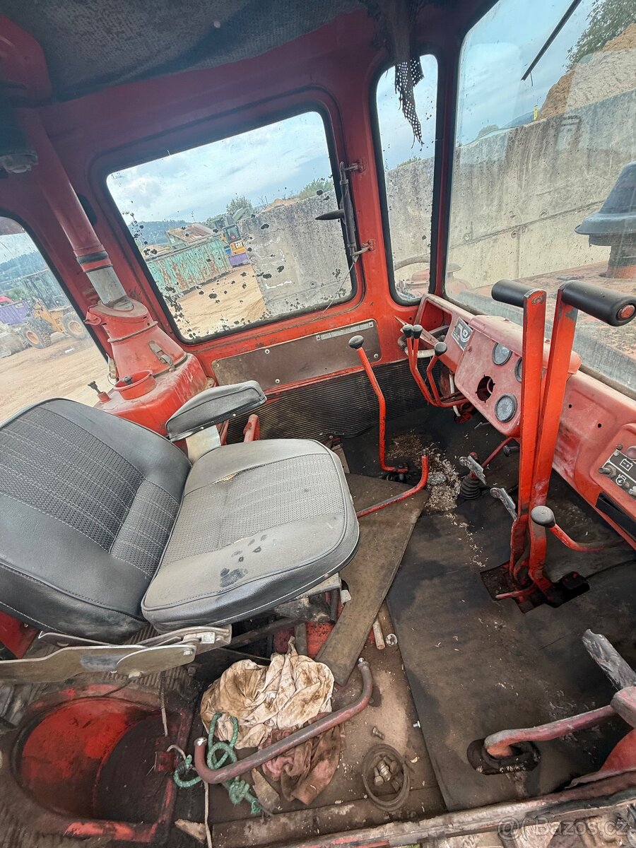 Buldozer DT 75 - 3
