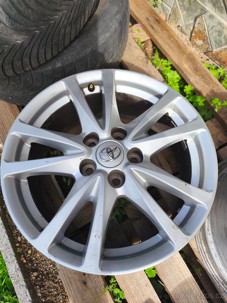 5x114,3 originál disky Toyota - 3
