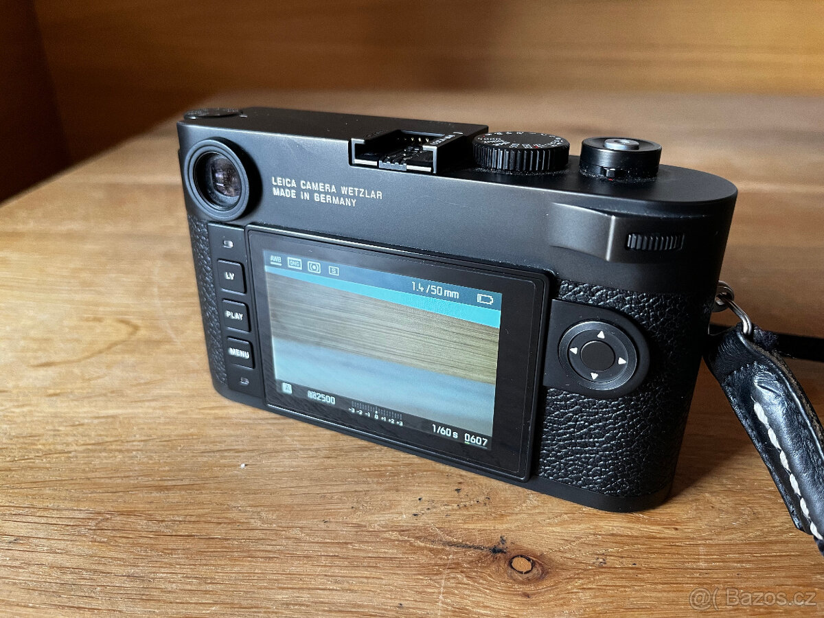 Leica M10 black + 50mm Summilux ASPH - 3