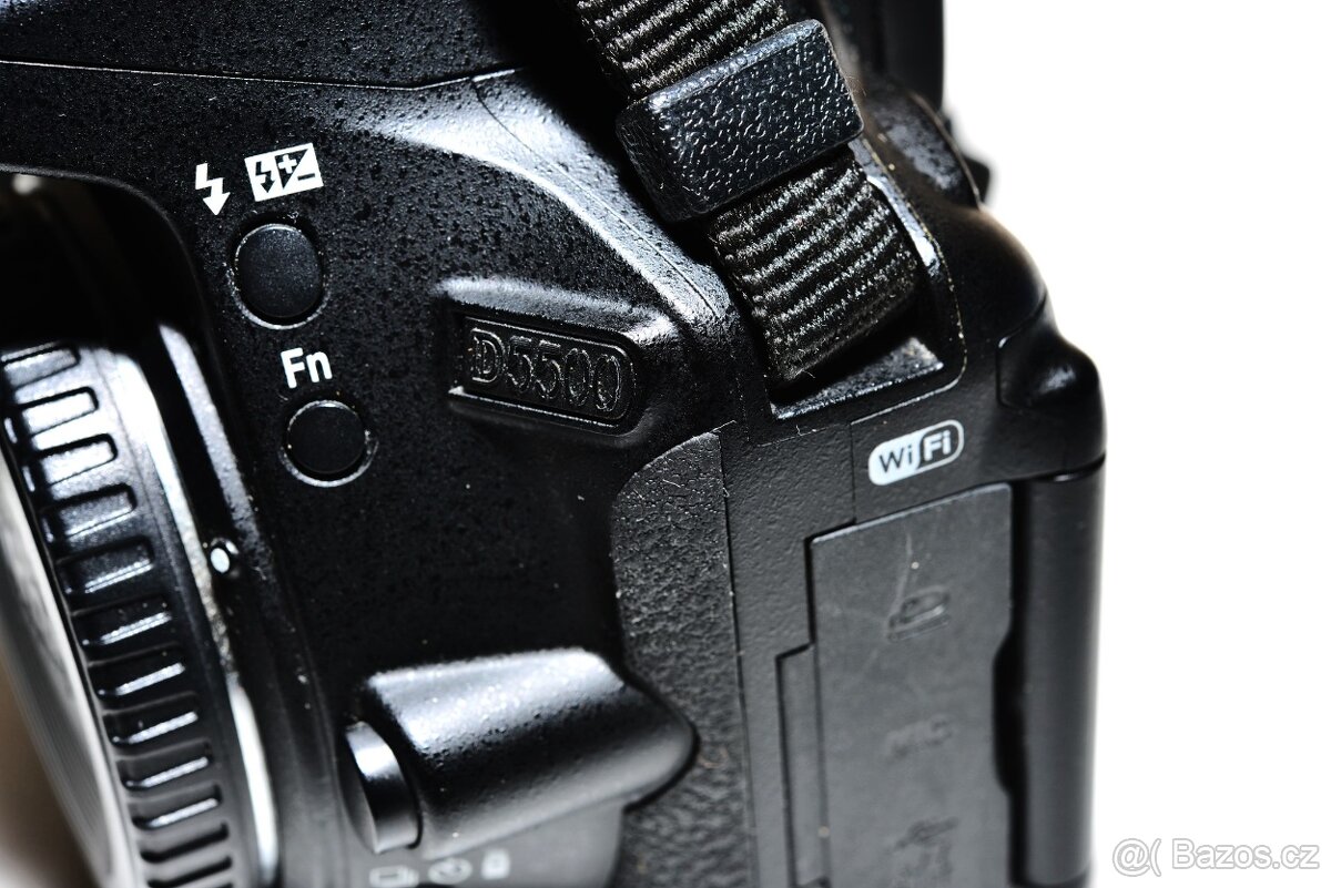 Nikon D5500 + příslušenství ( 11xxx exp.) - 3