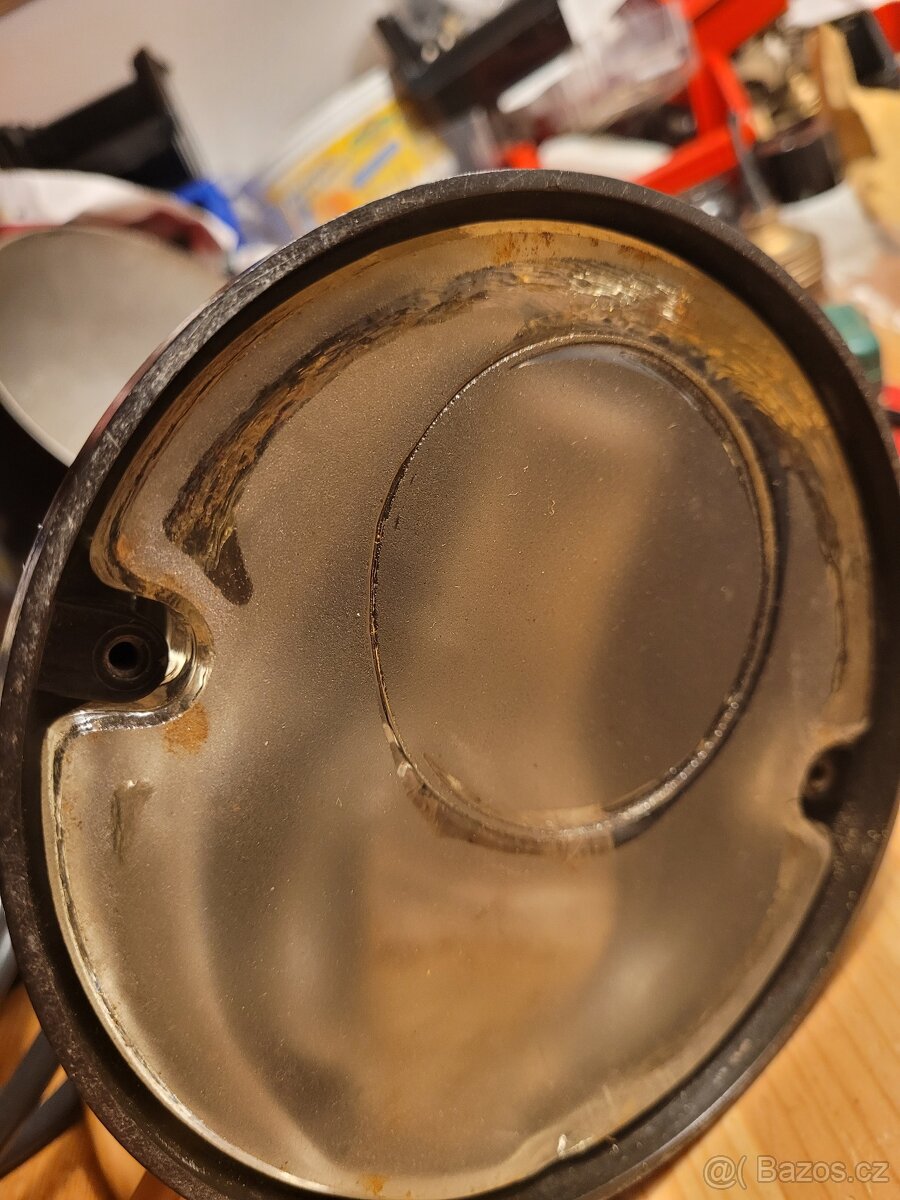 funkcionalistická lampa, bakelitová lampička, typ 11105 - 3