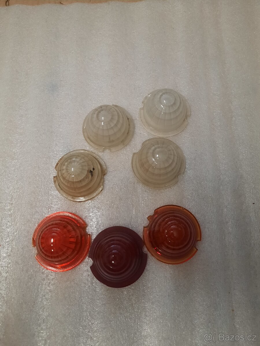 Veterán Skoda Tatra svetlá Autopal - 3