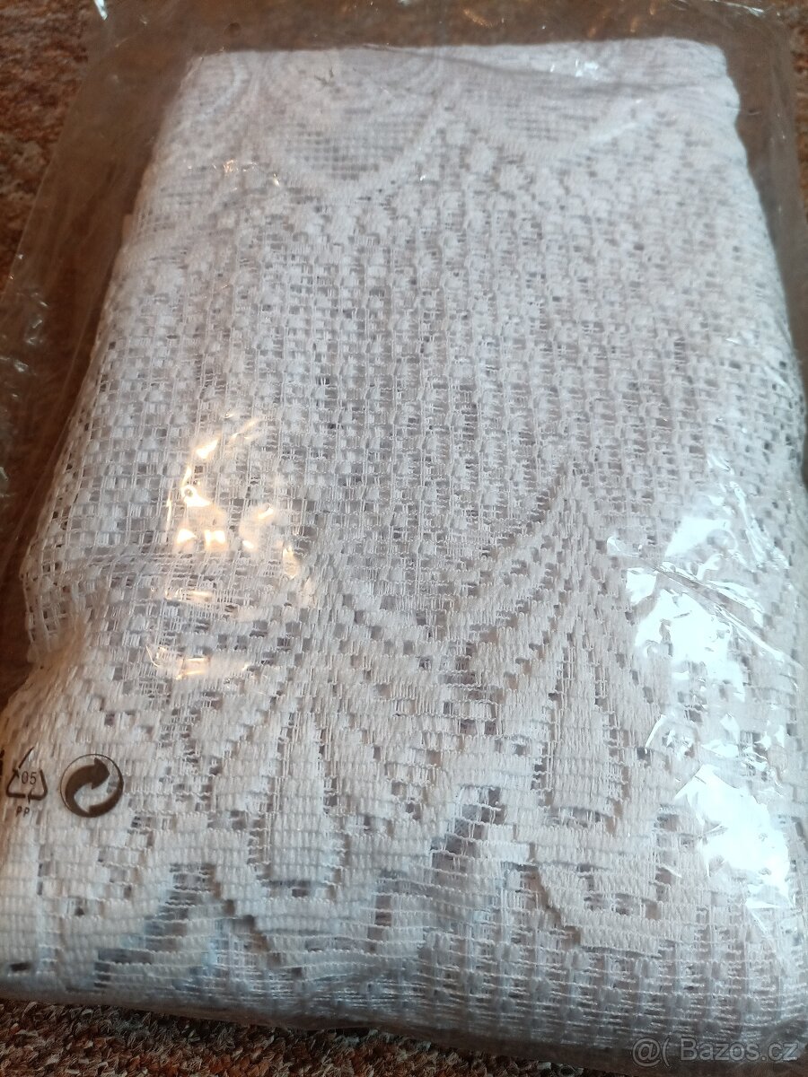 Záclona Lisa š.410 x v.160 - nová 2kusy české výro - 3