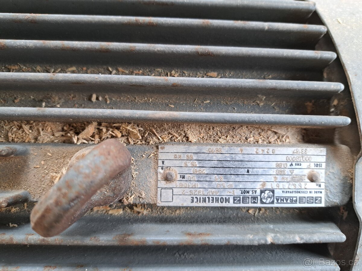 Kolébková, stolní pila - 3