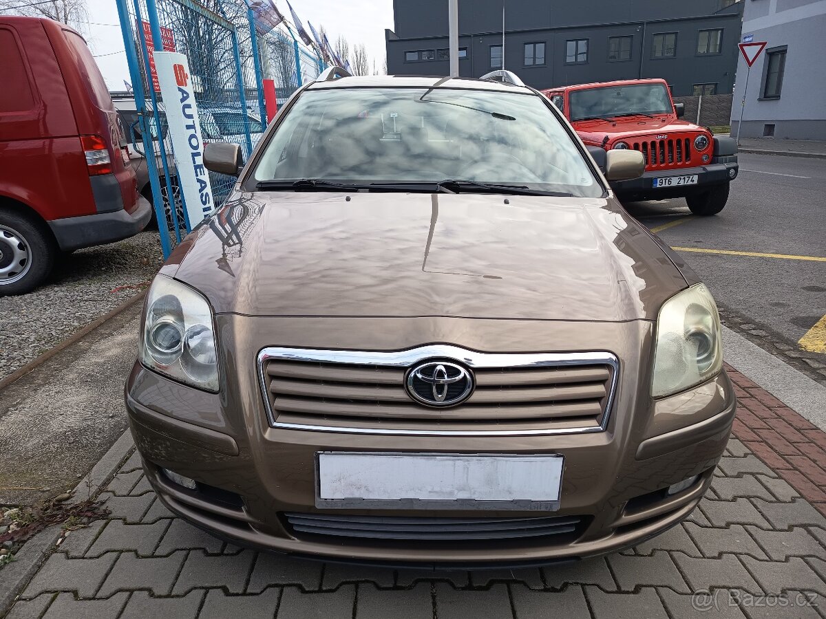 Toyota Avensis combi 2,0D-4D Comfort ČR - 3