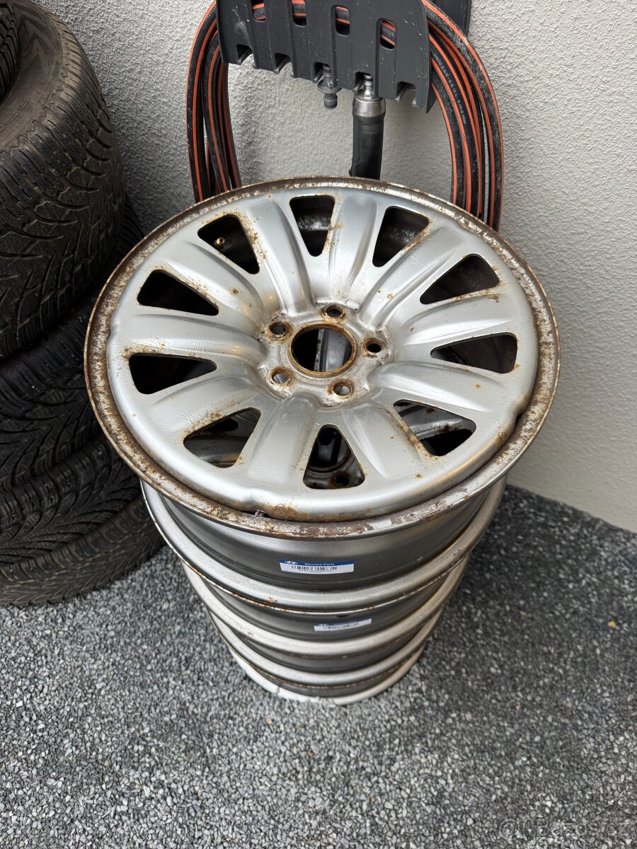 plechové disky Hyndai Tucson 7Jx17 - 3