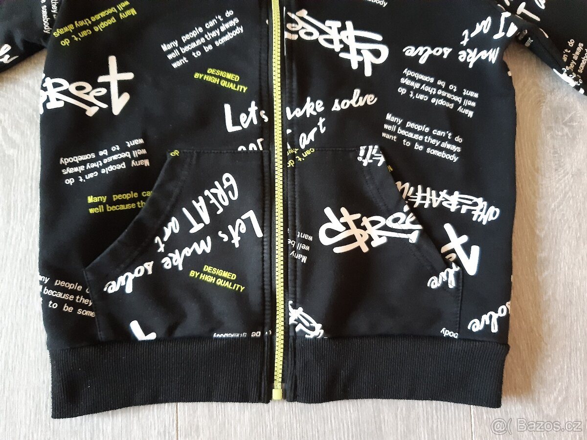 Mikina Kugo vel. 140/146 TOP STAV - 3