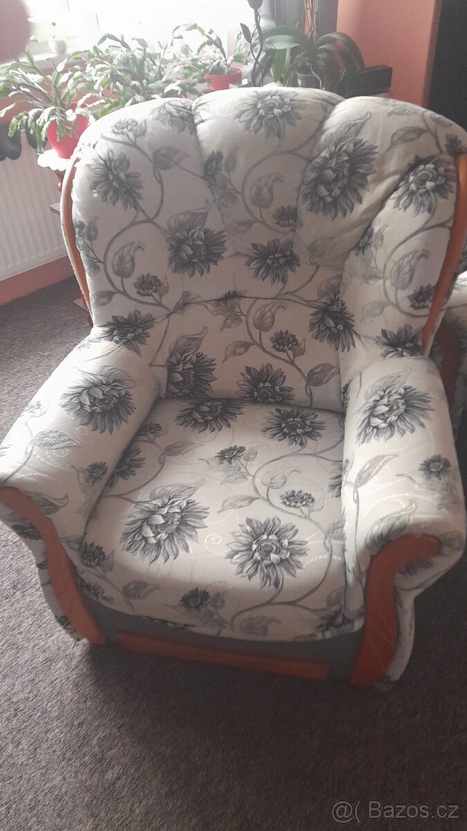 Nabízím sedací soupravu. - 3